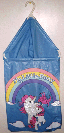 laundrybag.gif (67647 bytes)